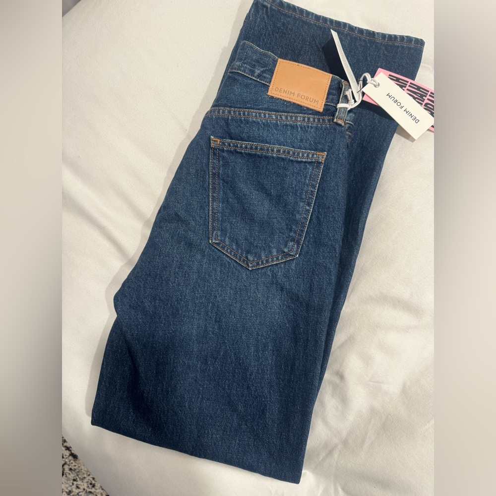 Aritzia Farrah High Rise Jean | Size 25 | New with tags! - Picture 5 of 6